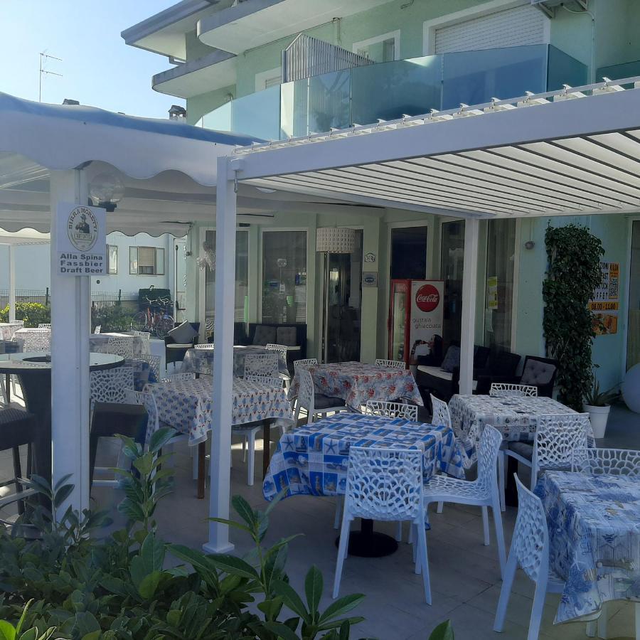 Hotel Irene Λινιάνο Σαμπιαντόρο Εξωτερικό φωτογραφία