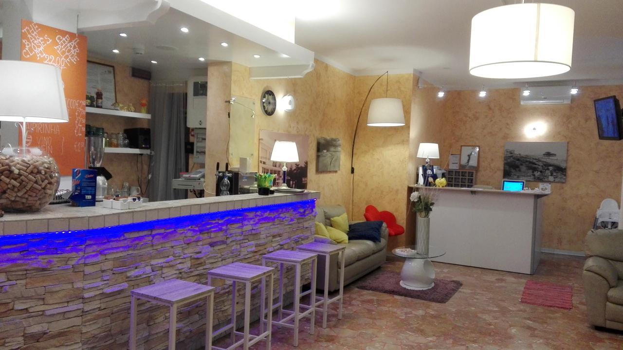 Hotel Irene Λινιάνο Σαμπιαντόρο Εξωτερικό φωτογραφία