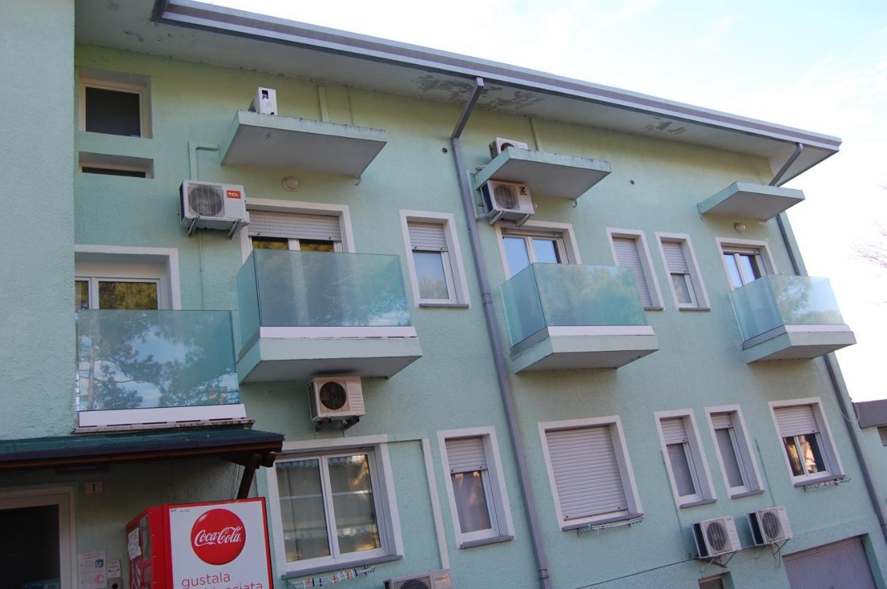 Hotel Irene Λινιάνο Σαμπιαντόρο Εξωτερικό φωτογραφία