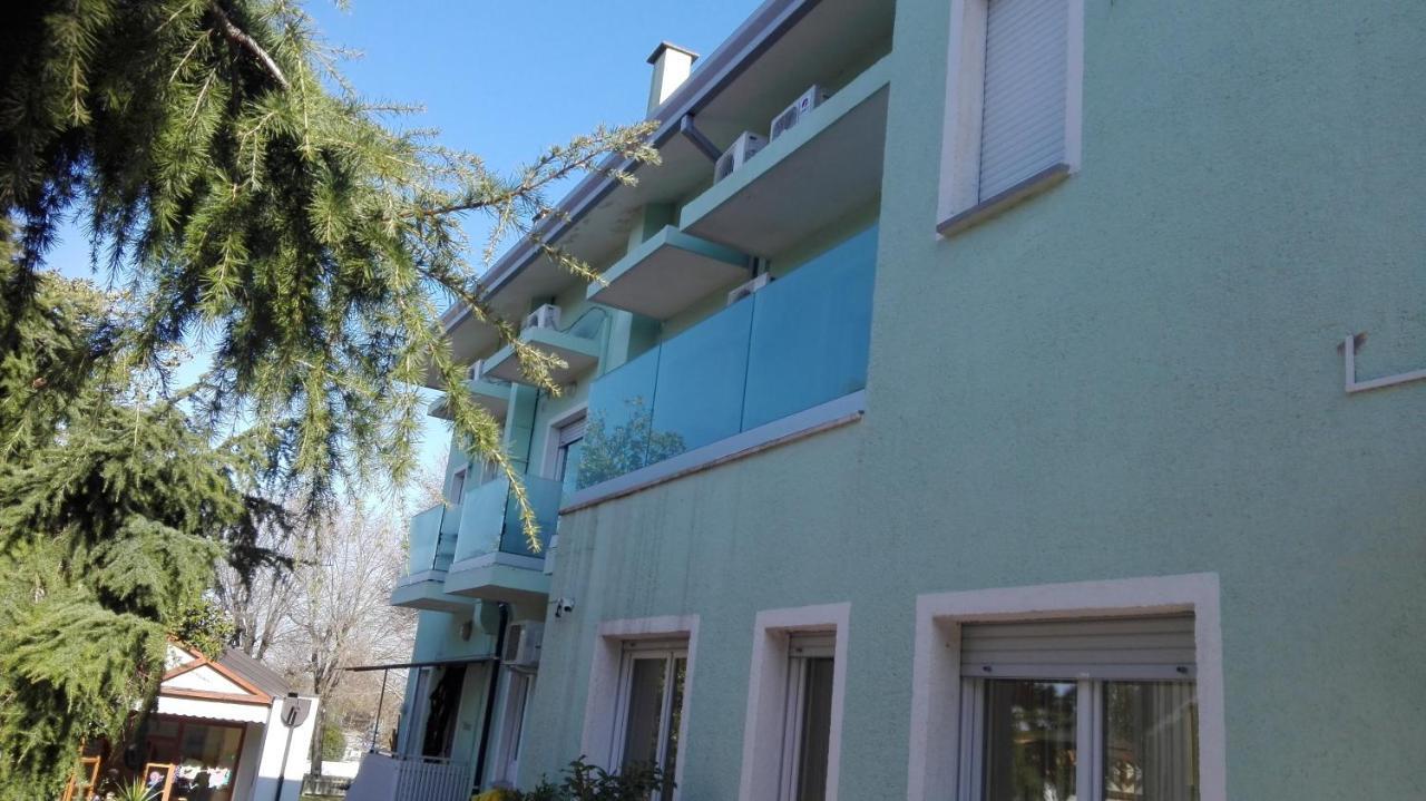 Hotel Irene Λινιάνο Σαμπιαντόρο Εξωτερικό φωτογραφία